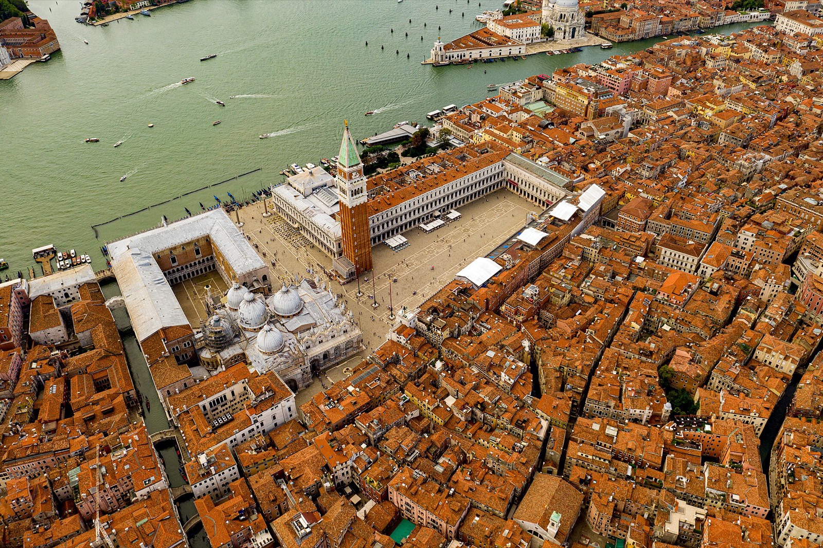 Markusplatz (Piazza San Marco) — Venedig