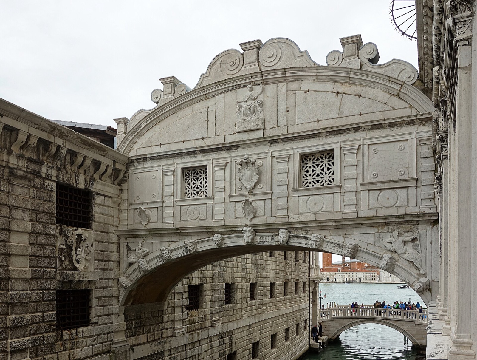 Ponte dei Sospiri (Seufzerbrücke) — Venedig