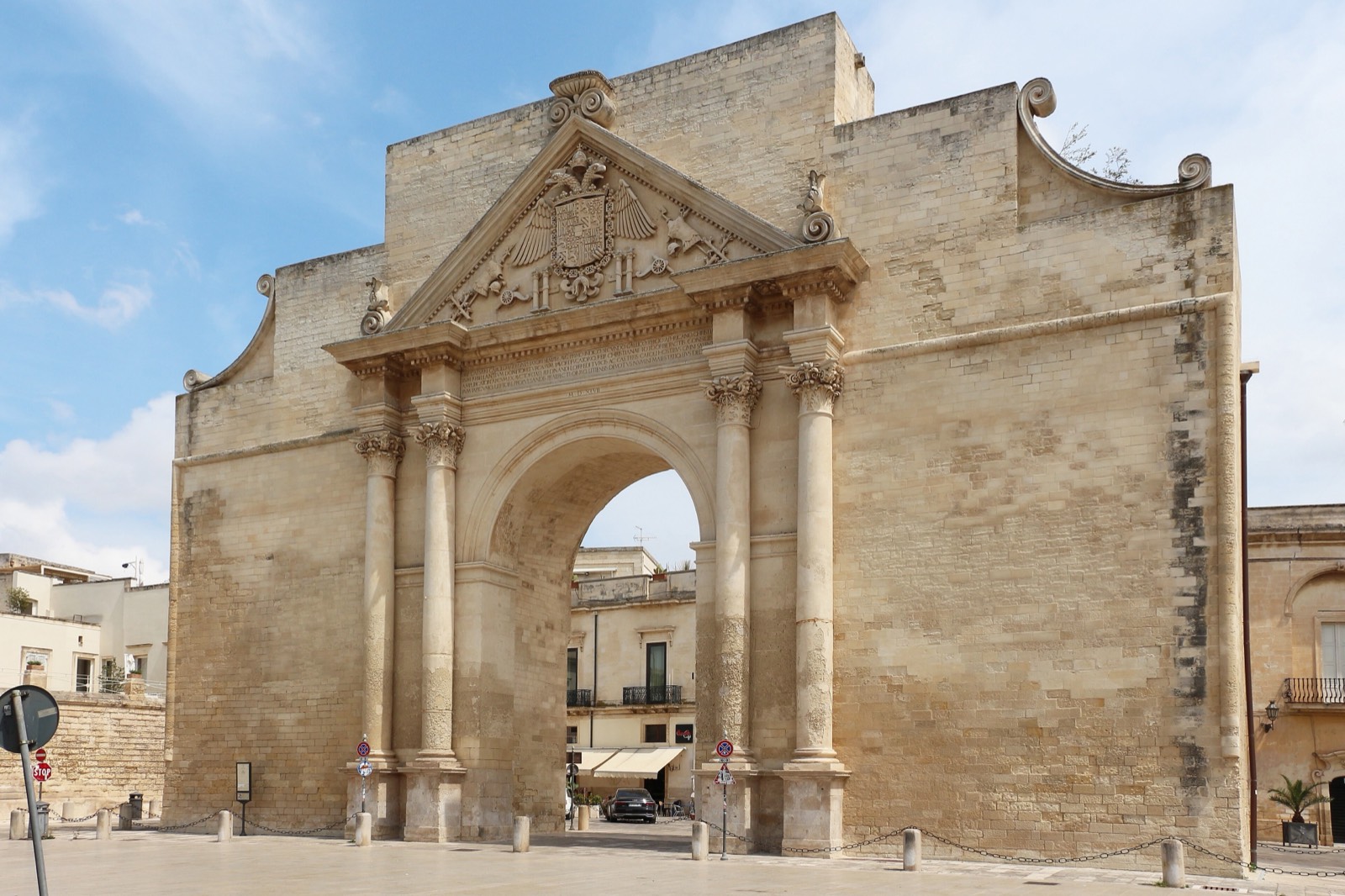 Porta Napoli — Lecce