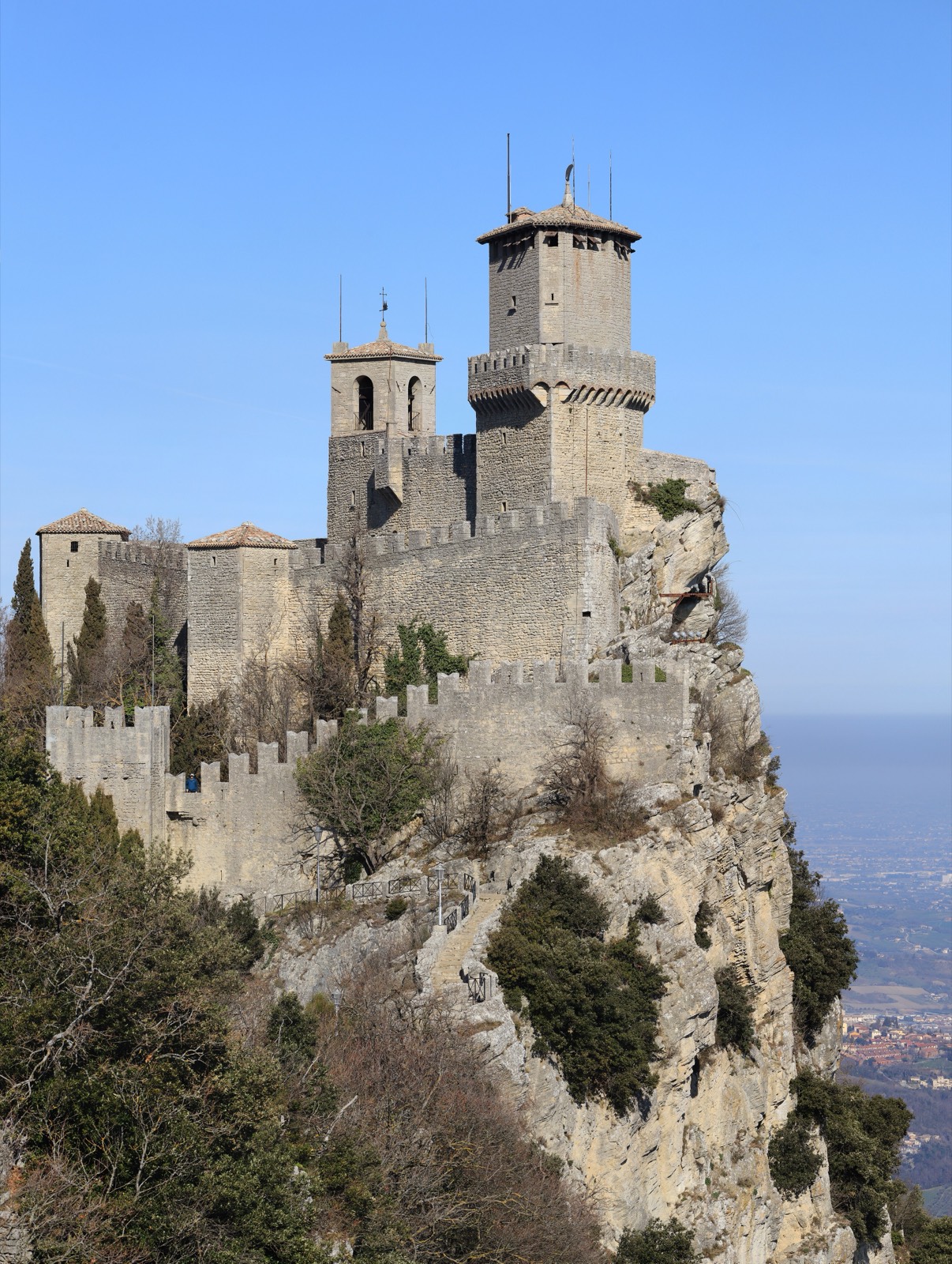 Torre Guaita (Prima Torre) — San Marino