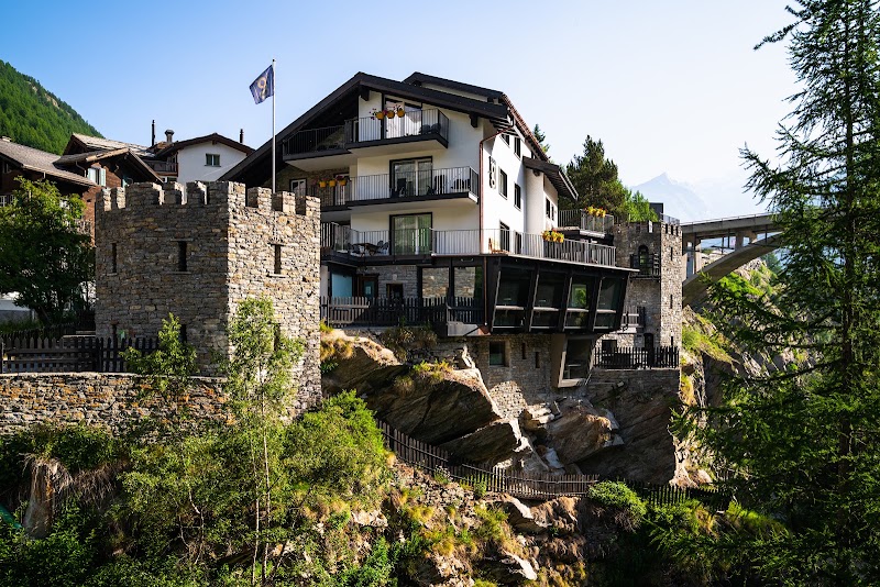 Boutique Hotel La Gorge & Restaurant Zer Schlucht — Saas-Fee