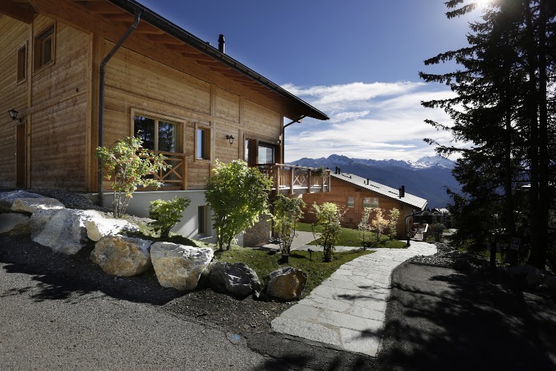 Crans Luxury Lodges - Chalets à louer/Chalets to rent - Crans-Montana — Crans-Montana