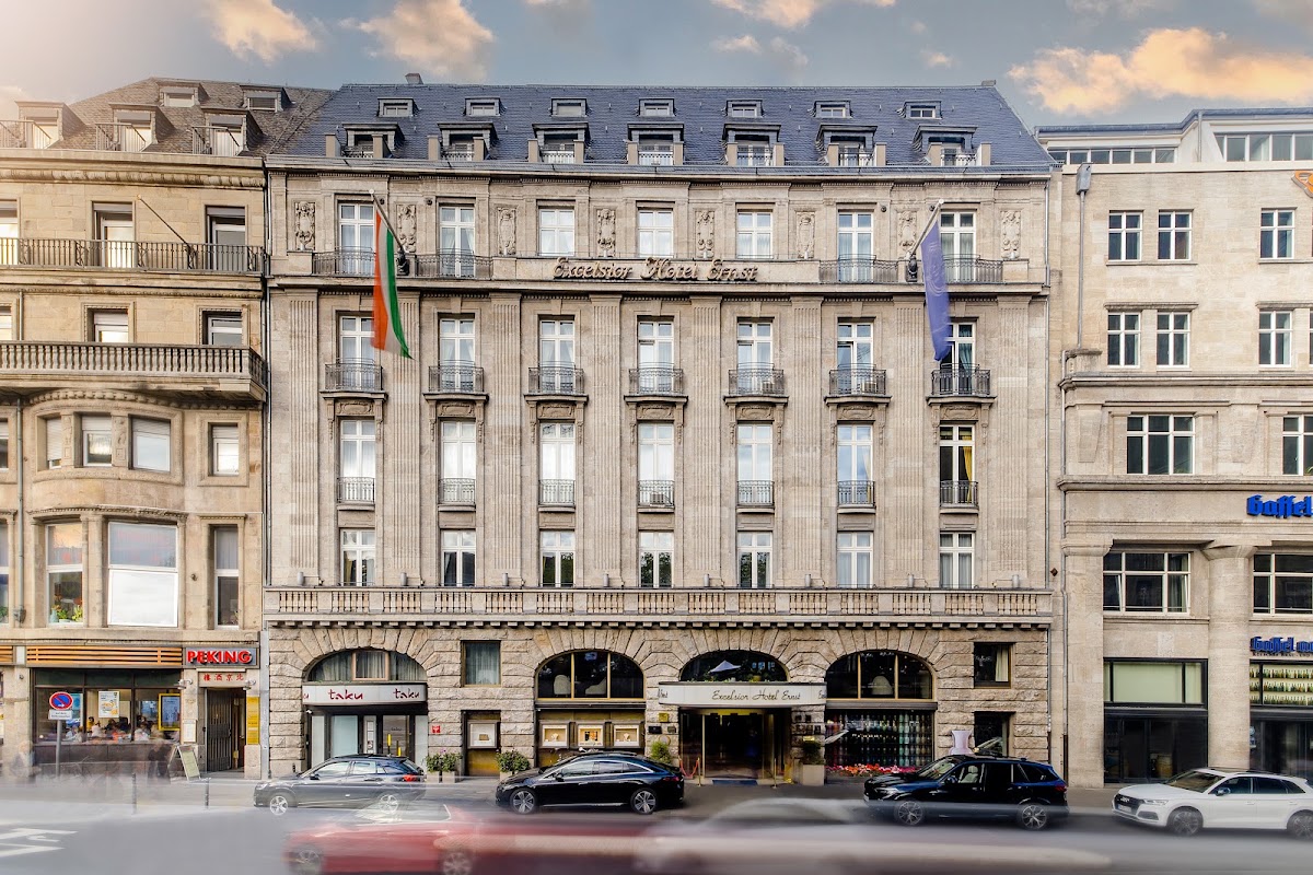 Excelsior Hotel Ernst