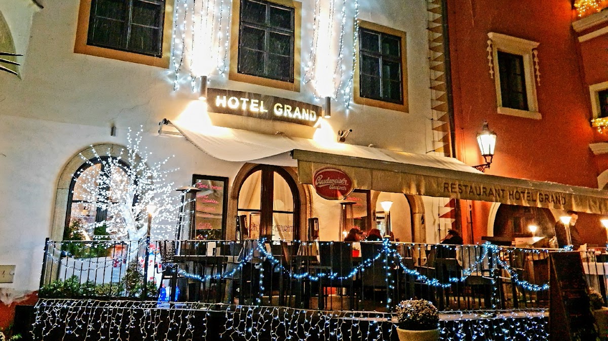 Grand Hotel