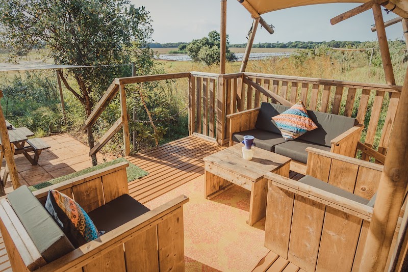 Hluhluwe Bush Camp — Hluhluwe