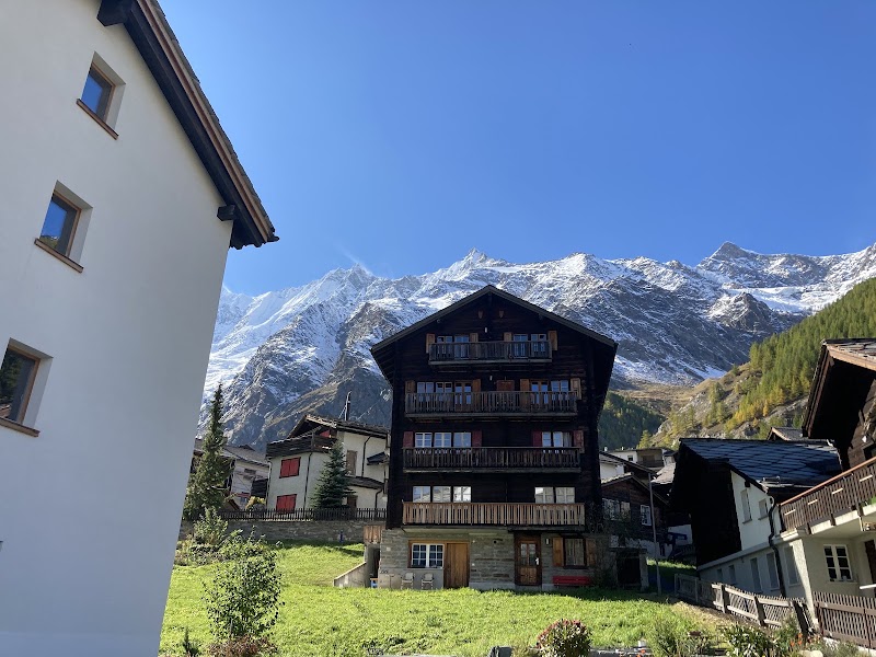 Hotel Christiania — Saas-Fee