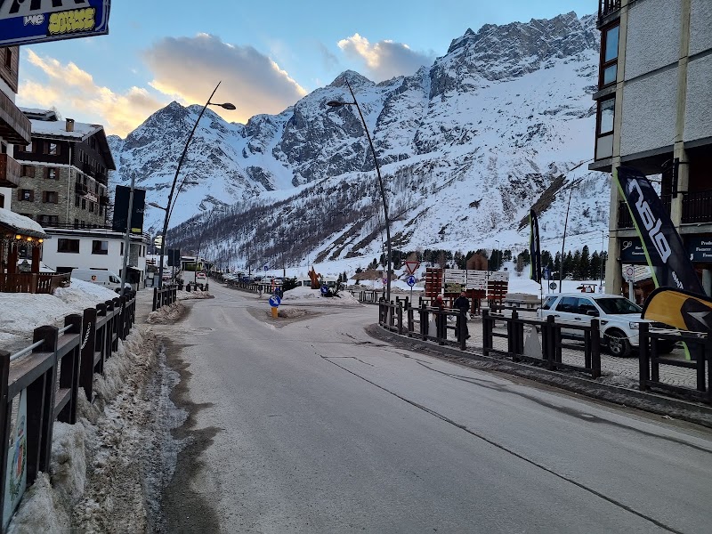 Hotel Edelweiss — Cervinia