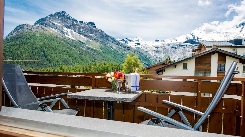Hotel Etoile — Saas-Fee