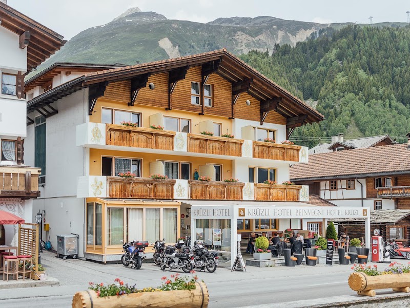 Hôtel Krüzli Sedrun — Andermatt