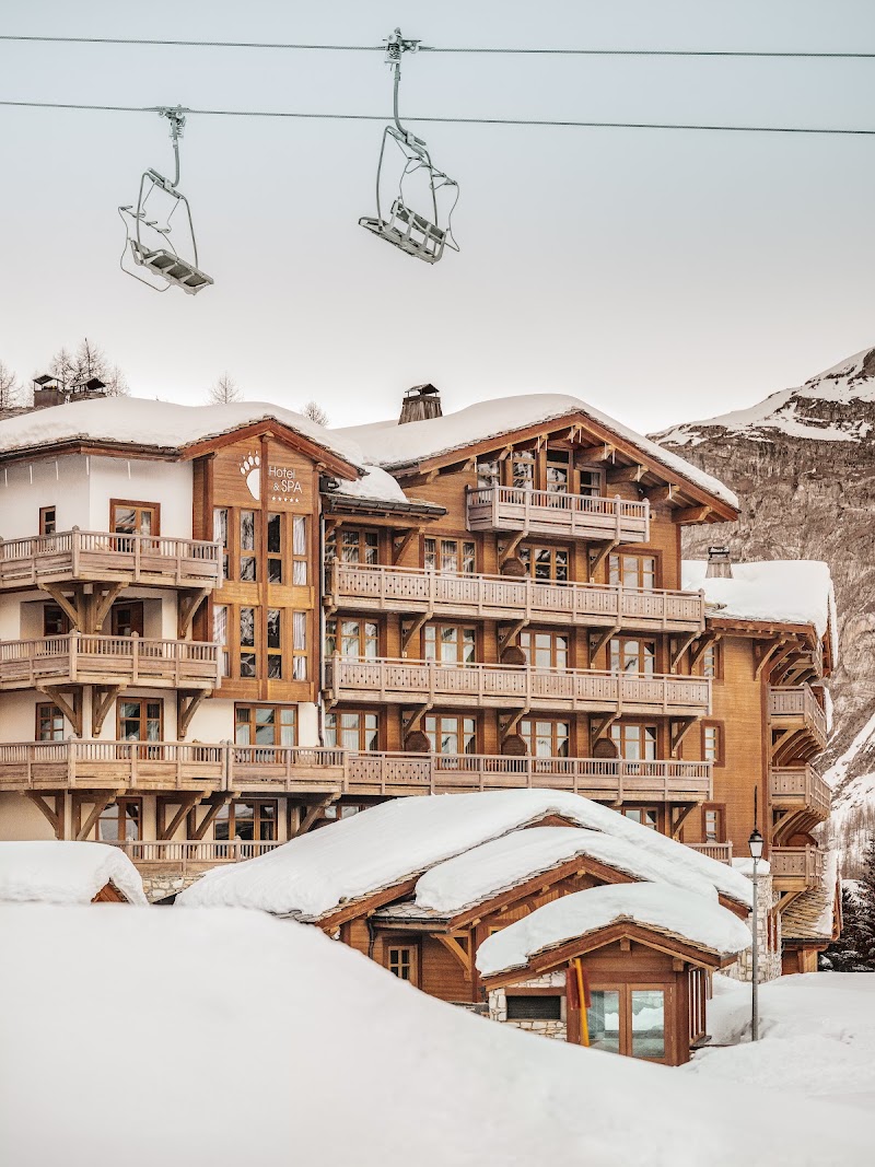 Hôtel les Barmes de l'Ours — Val d'Isère