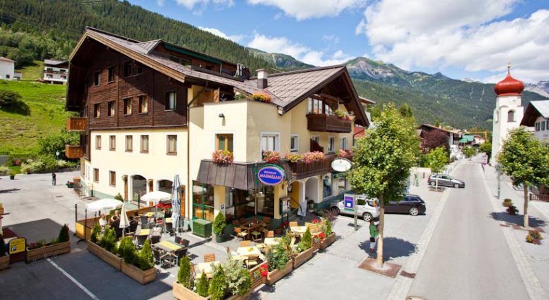 Hotel Montfort — St. Anton am Arlberg