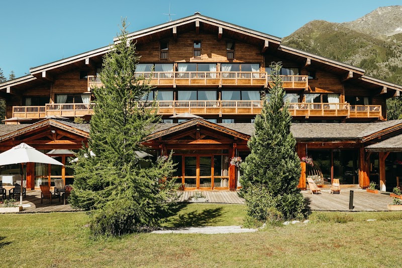 Les Grands Montets Hotel & Spa — Chamonix