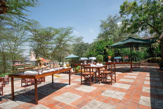 Sarova Lion Hill Game Lodge: Kenya Safari Lodge in Lake Nakuru National Park — Lake Nakuru