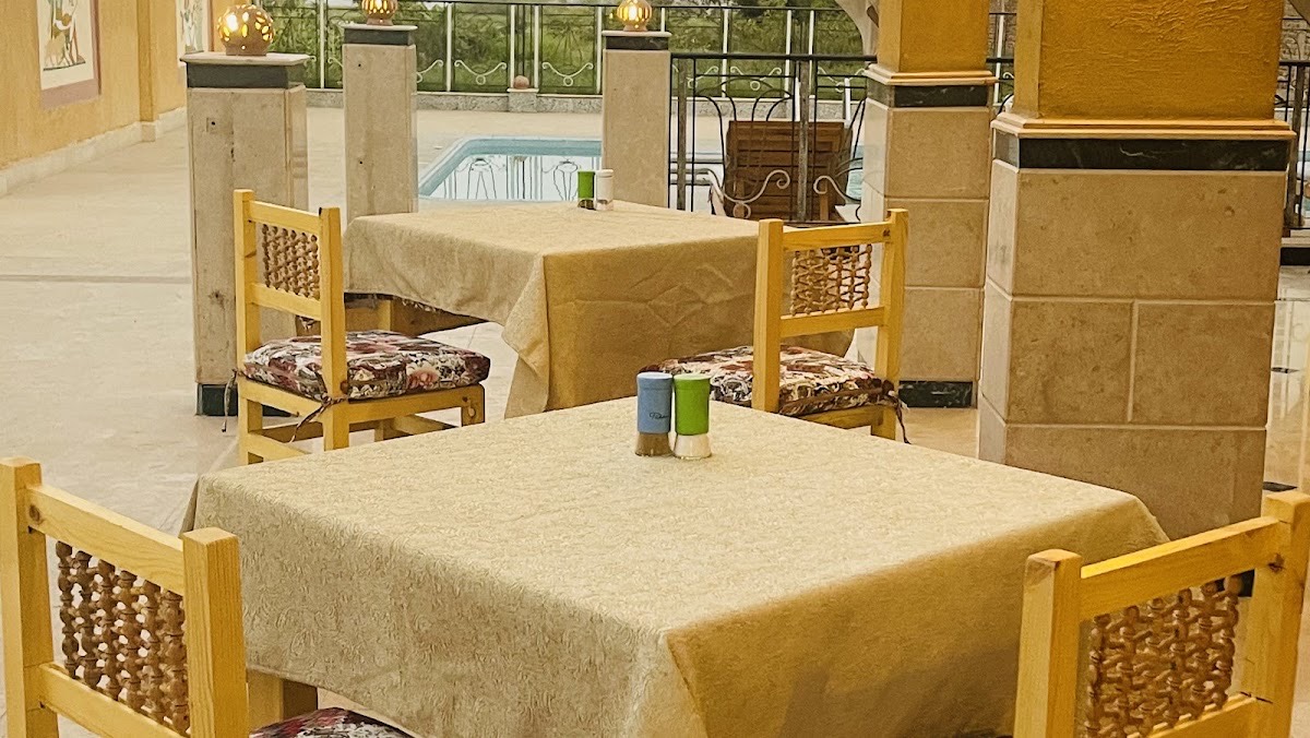 AHLLAN Restaurant مطعم اهلا — Luxor