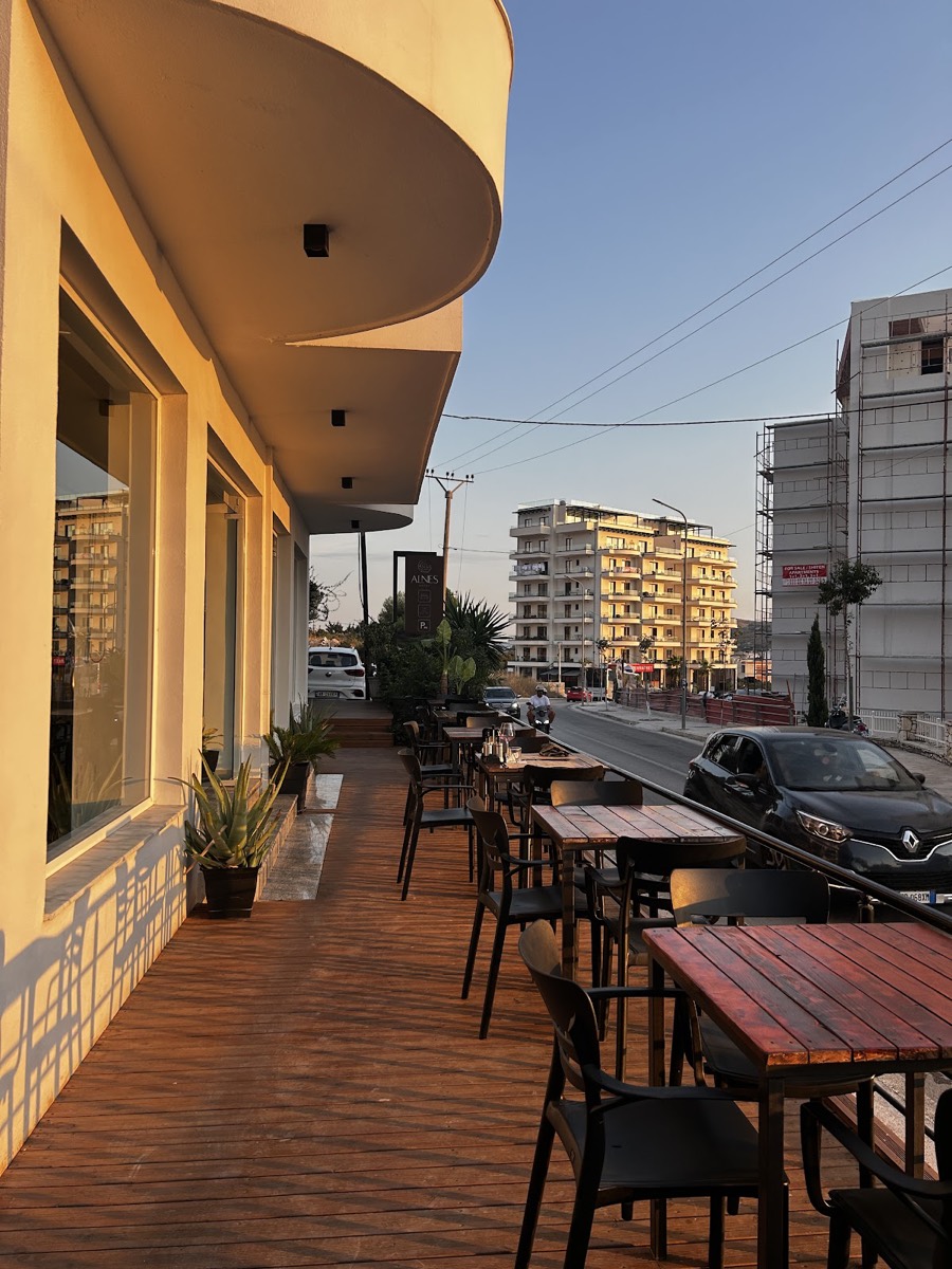 Alnes Restaurant — Saranda