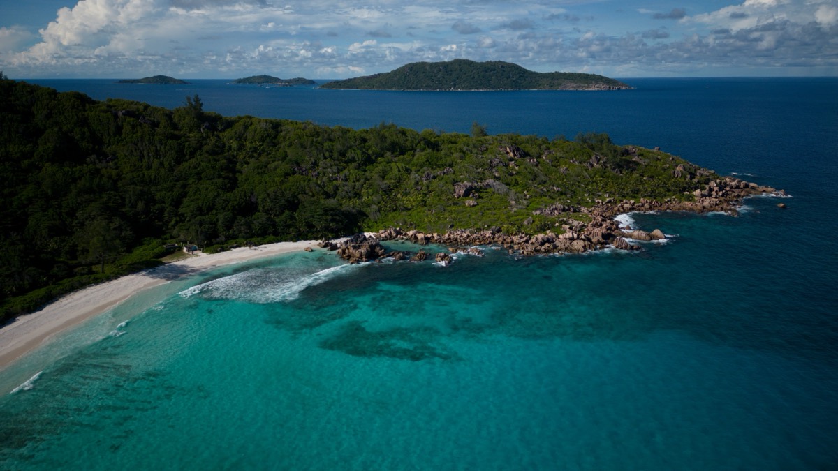 Anse Cocos beach — La Digue