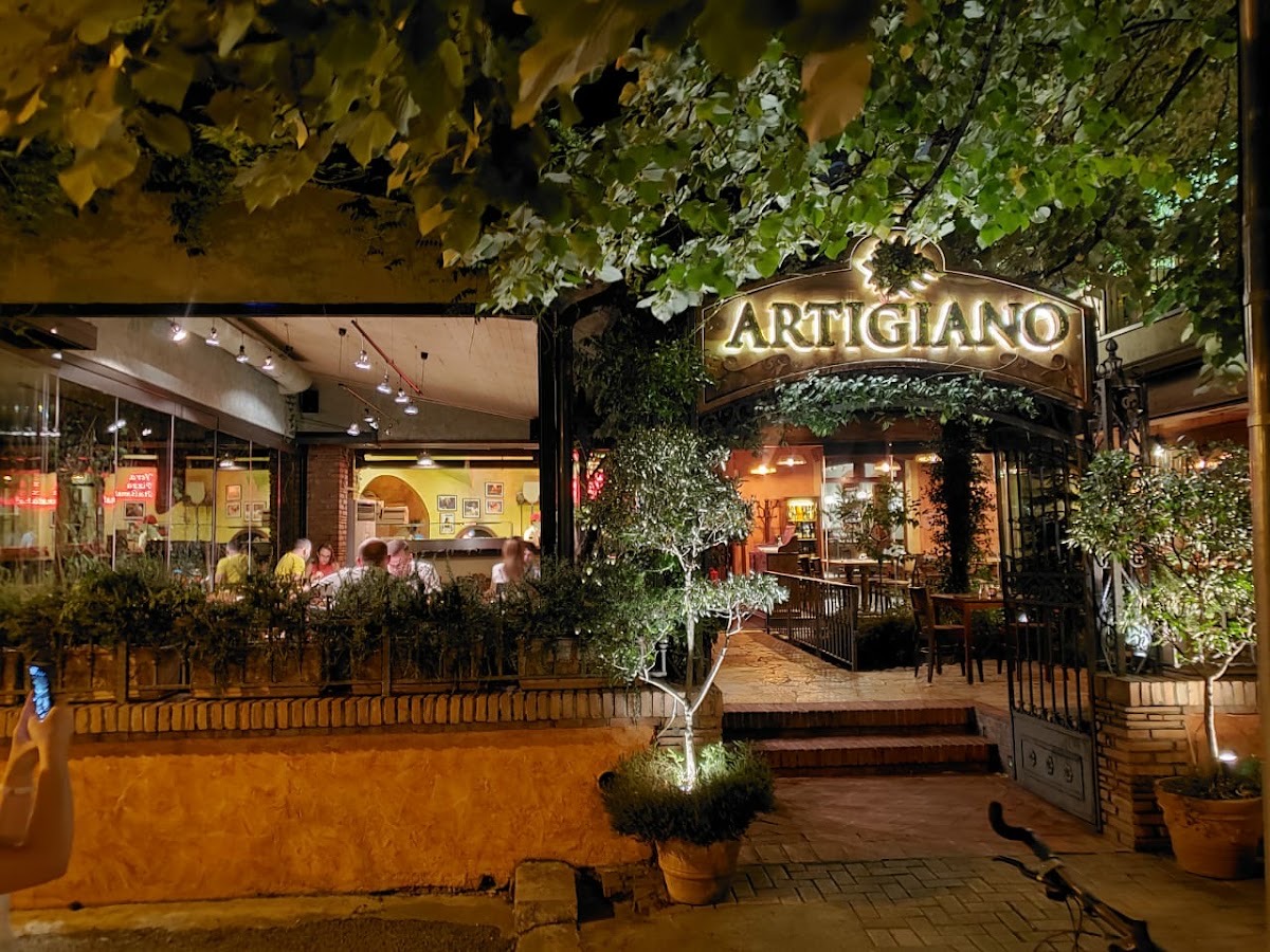 Artigiano at Vila — Tirana