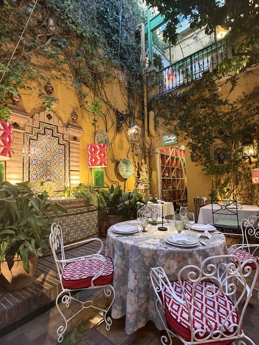 Casa Manolo León