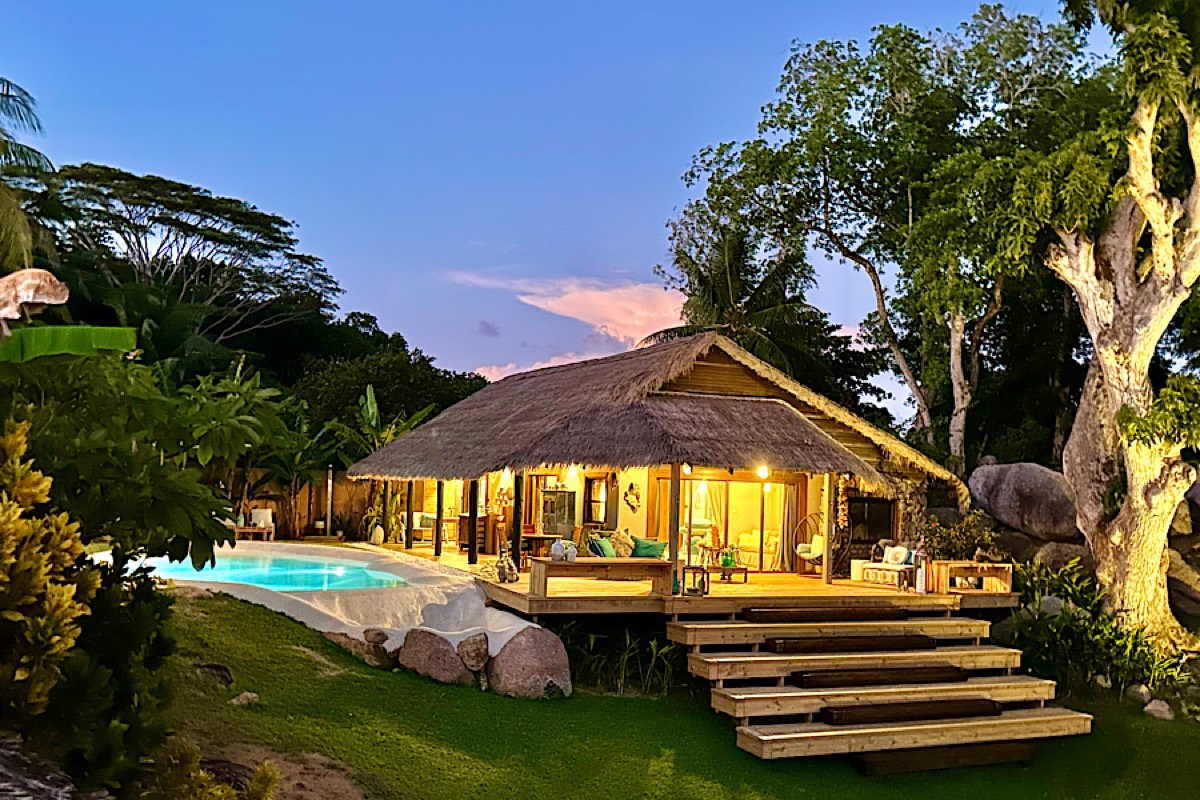 Chateau de Feuilles, Seychelles — Praslin