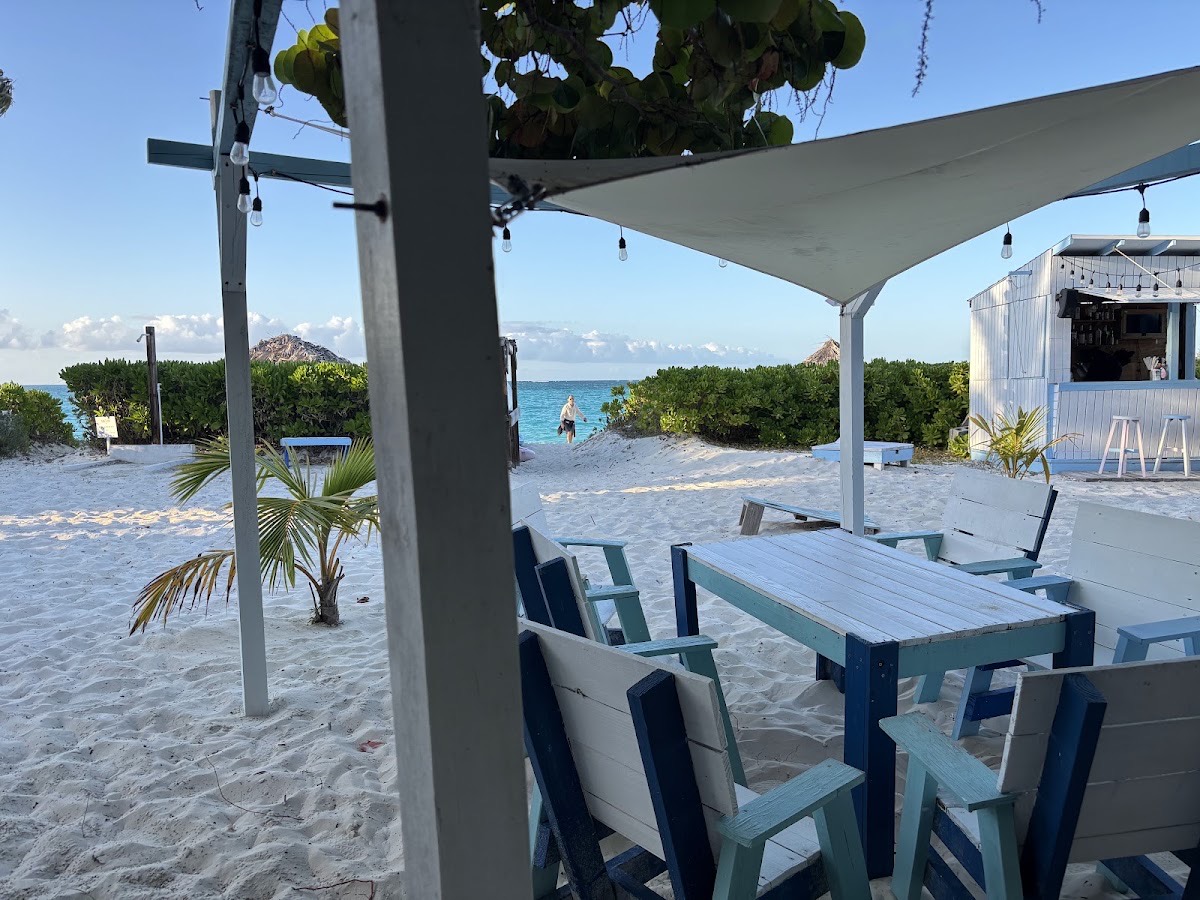 Cocoplum Bistro, Exuma