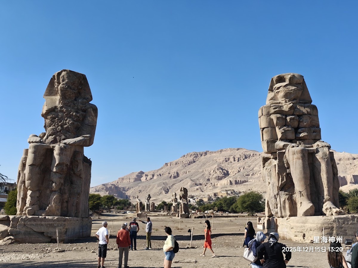 Colossi of Memnon — Luxor
