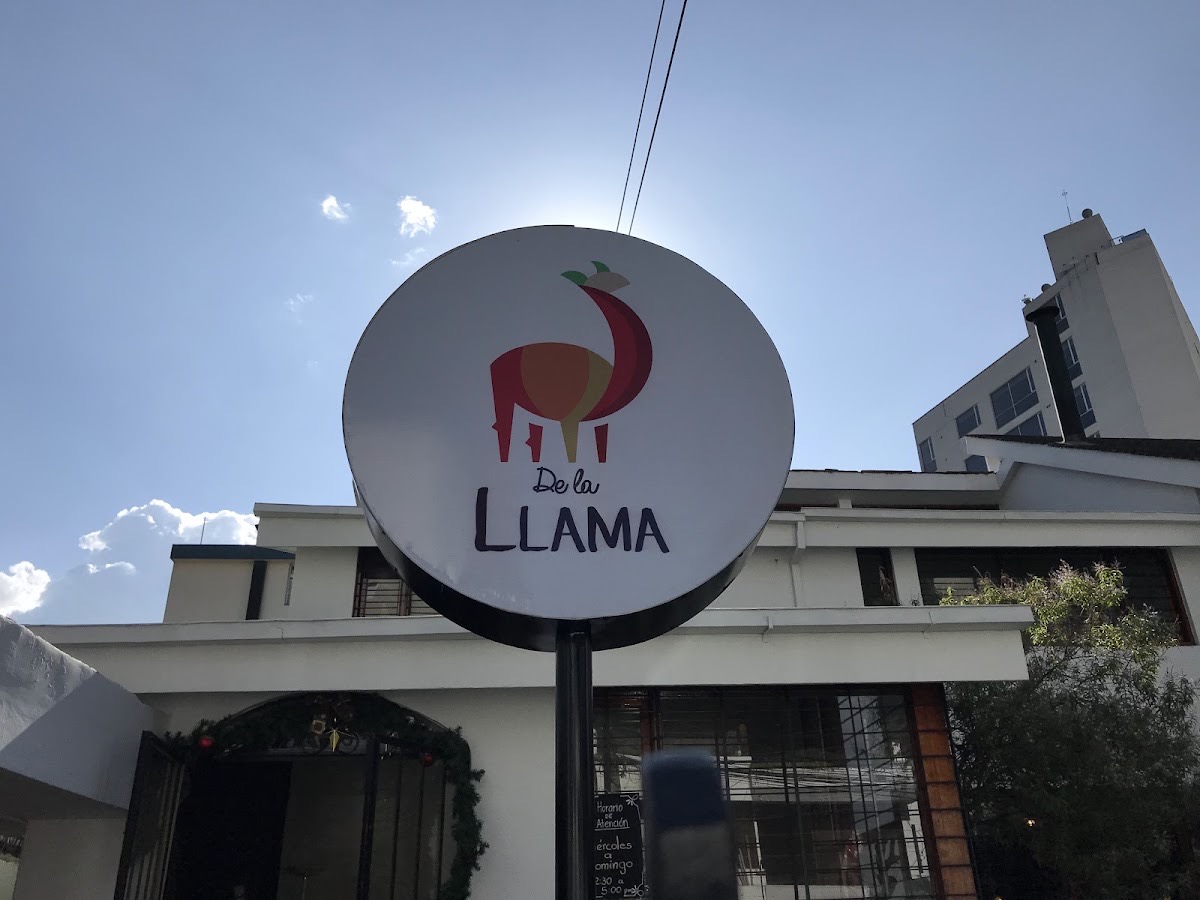 De La Llama — Quito