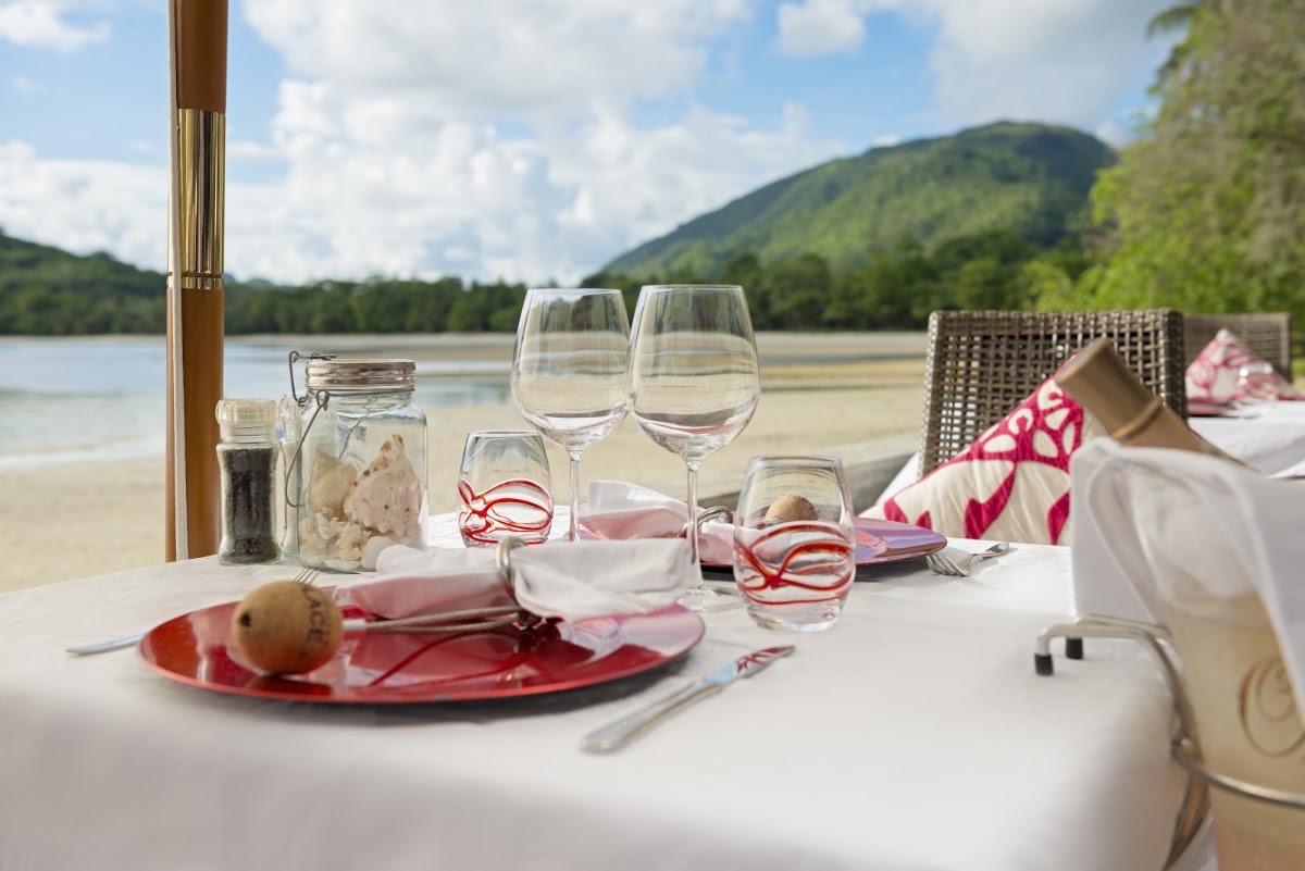 Del Place Restaurant