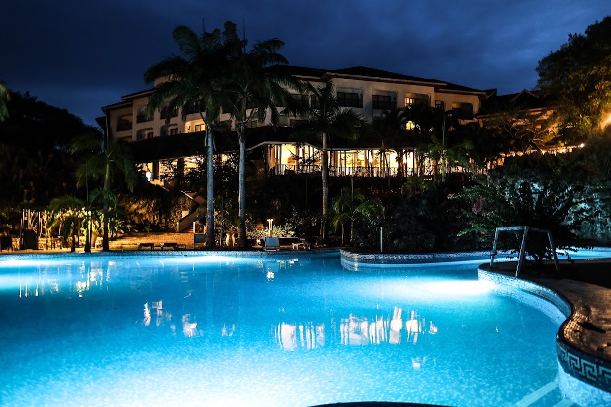 Diani Reef Beach Resort & Spa — Diani Beach