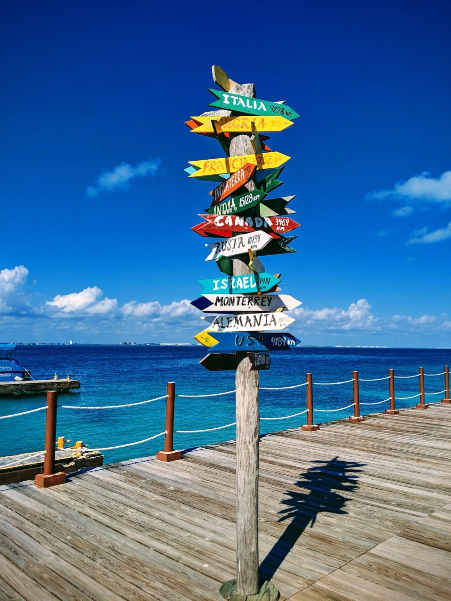 Dolphin Discovery Isla Mujeres — Isla Mujeres