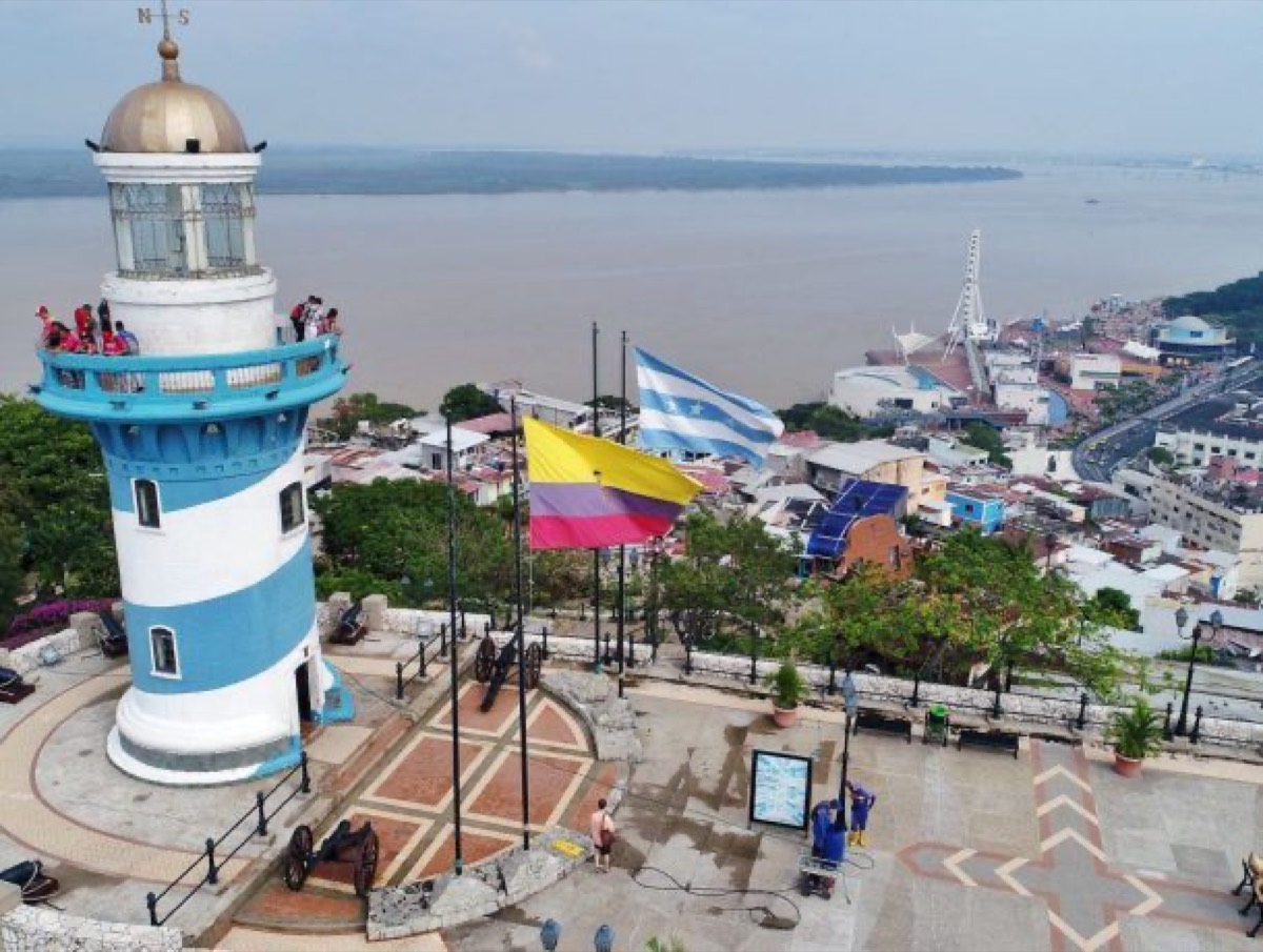 Faro — Guayaquil