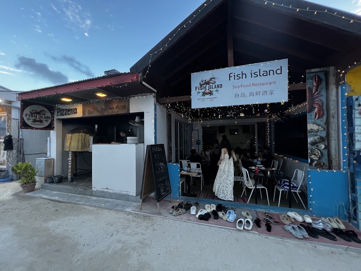 Fish Island Restaurant — Maafushi