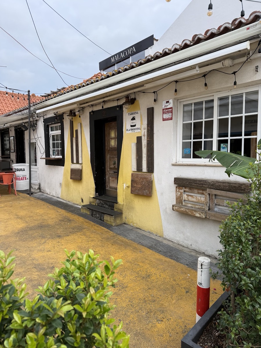 Taberna Clandestina Cascais — Cascais