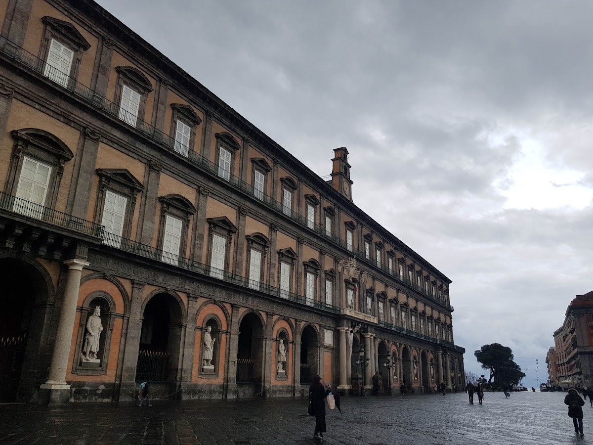 Palazzo Reale — Neapel