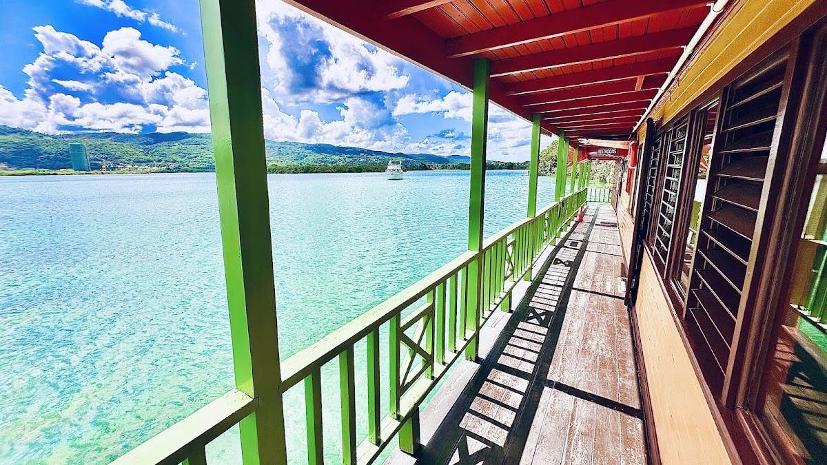 House Boat Grill Restaurant — Montego Bay