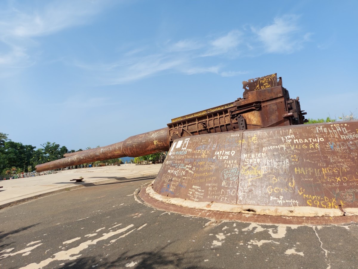 Guns of Navarrone — Gorée