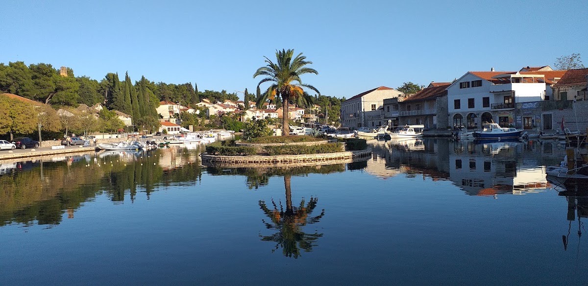 Hvar — Hvar