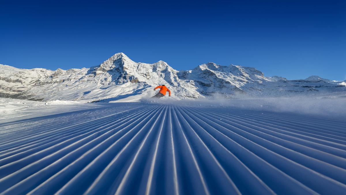 Jungfrau Ski Region - Kleine Scheidegg - Männlichen - Wengen — Interlaken