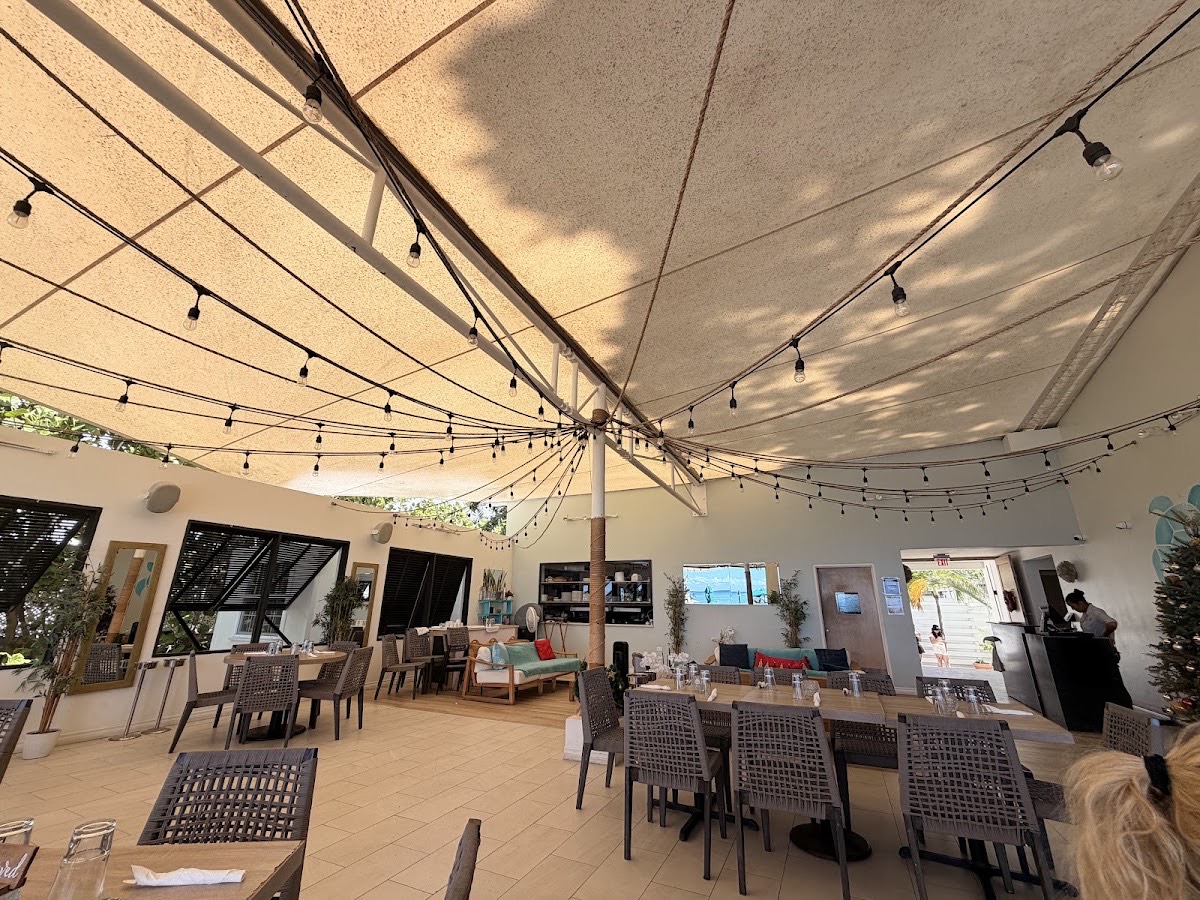 Kirt’s Beach Bar — Holetown