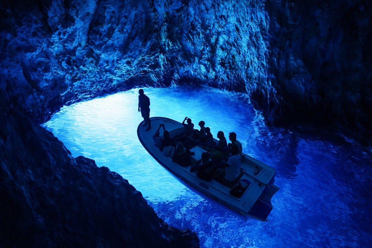 Kotor: Speedboat to Blue Cave - Hawaii Boat Tours Kotor — Kotor