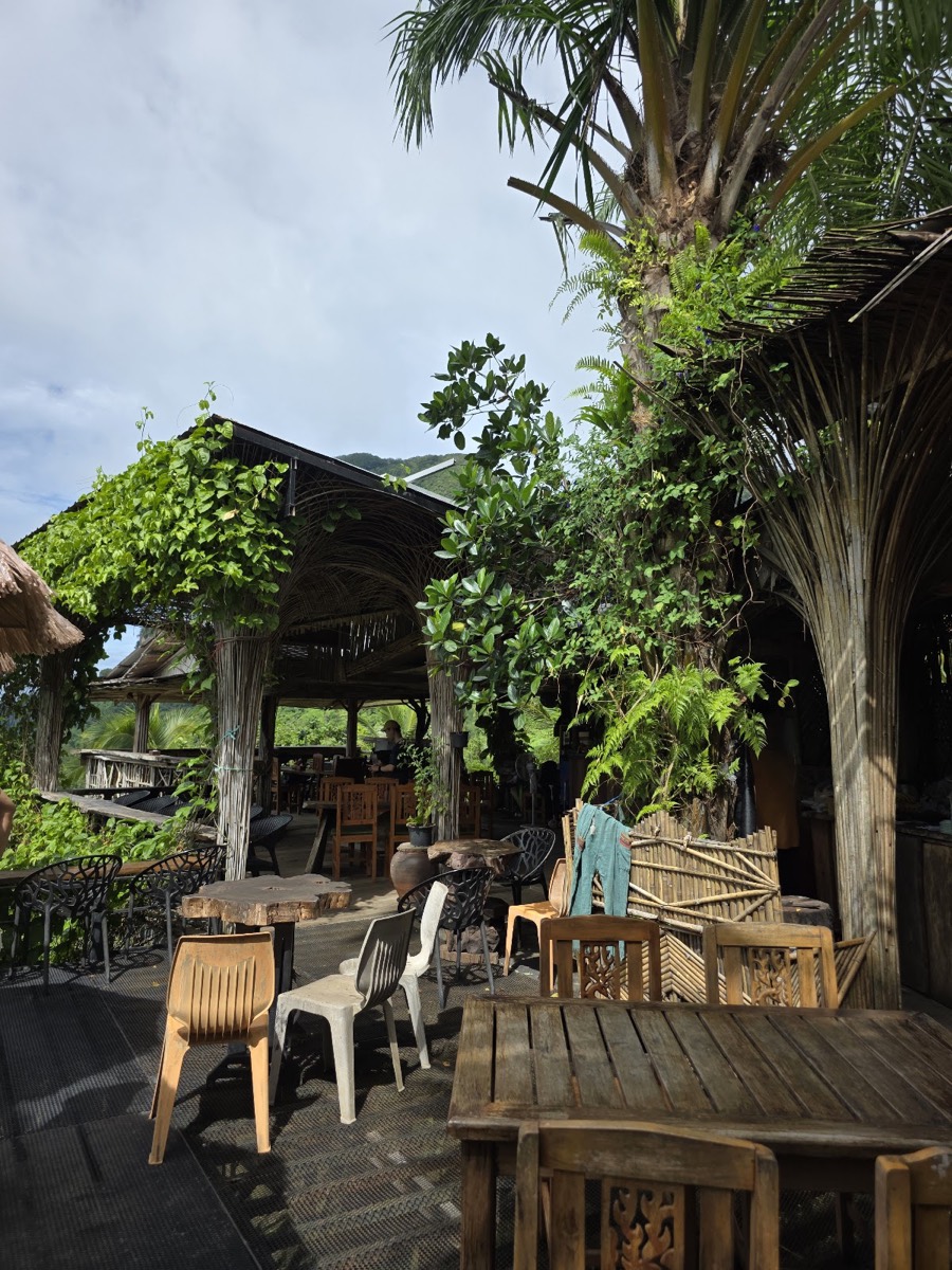 Kuan Nom Saow Restaurant and Viewpoint — Krabi