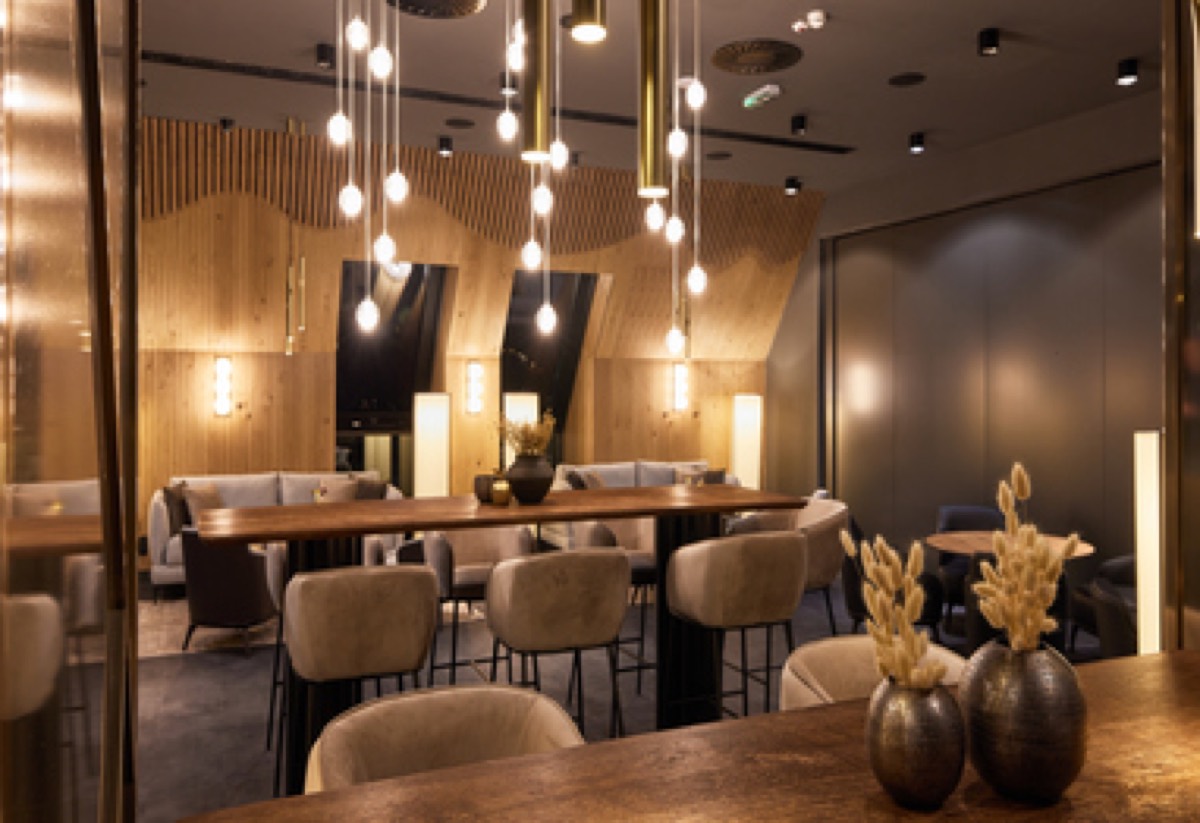 KUMO Rooftop Restaurant and Lounge — Zlatibor