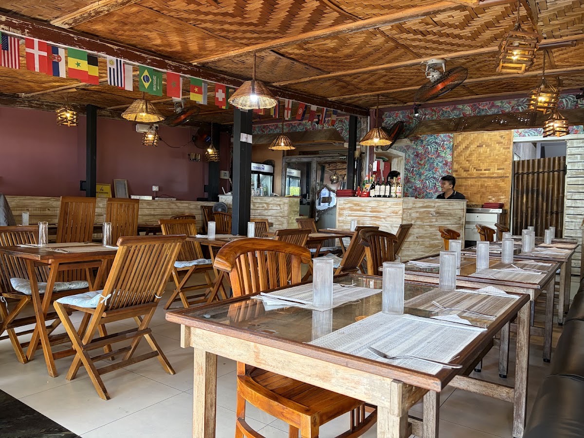 La Marmite Mauricienne-Flic en Flac-Restaurant — Flic en Flac