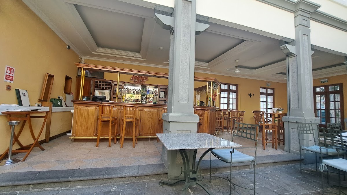 Le Courtyard Restaurant — Port Louis
