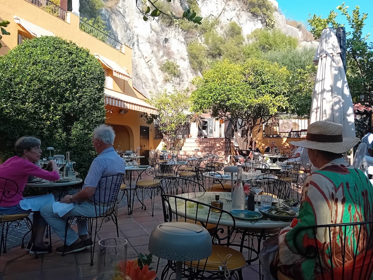 Le Patio Restaurant & Terrasse — Nizza