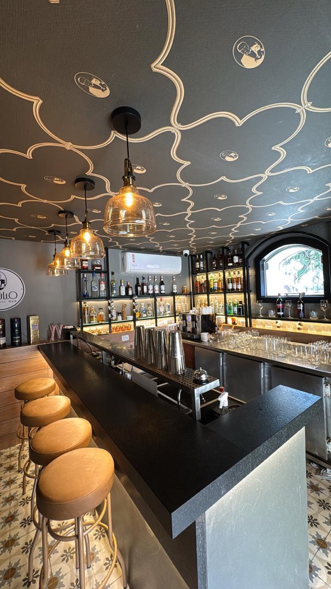 Los Troncos Parrilla Uruguaya & Getúlio – Bar Secreto
