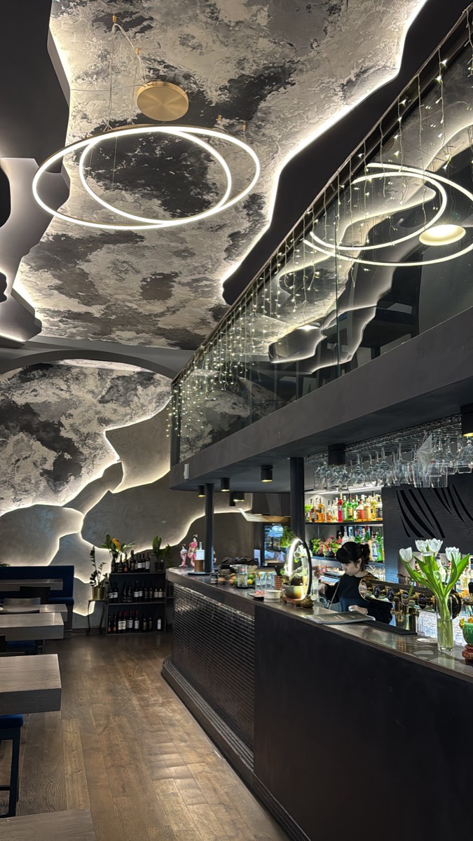Lotus Restaurant - Grill & Sushi bar