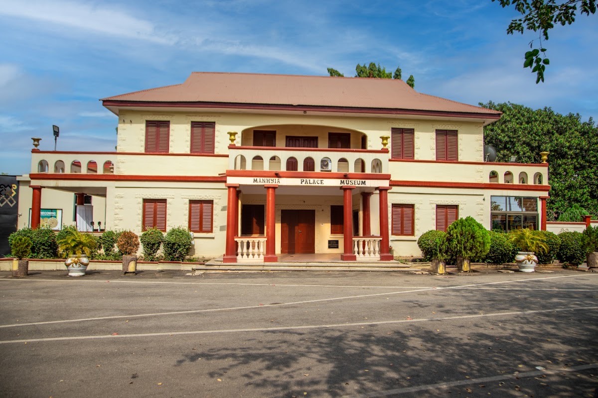 Manhyia Palace Museum — Kumasi
