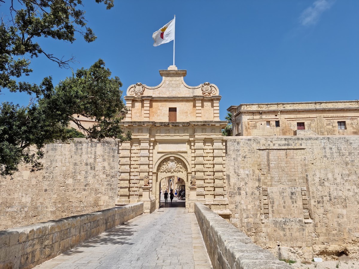 Mdina Gate — Mdina
