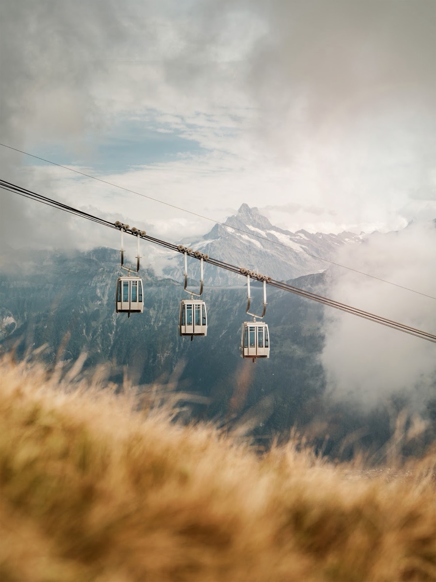 Niederhornbahn AG Beatenbucht - Beatenberg - Niederhorn — Interlaken