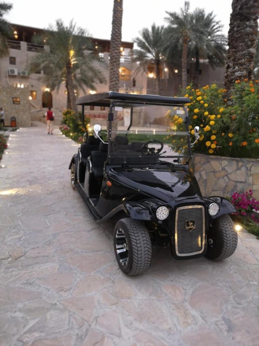 Nizwa Tourism Carts - عربات نزوى السياحية — Nizwa